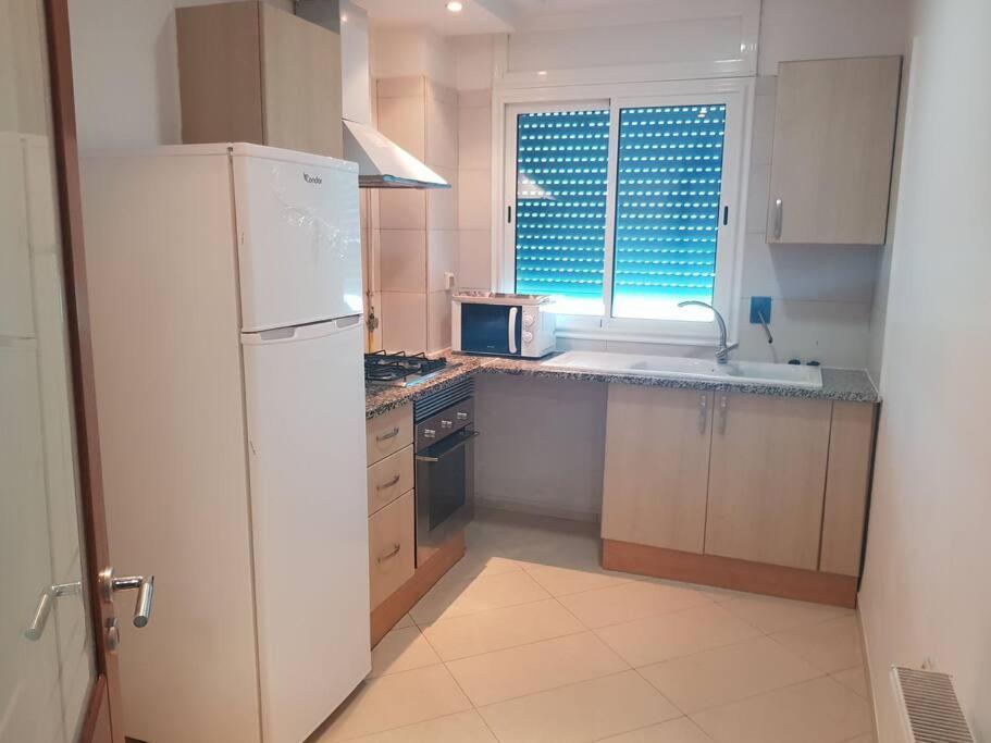 Lovely Apartment Near Tunis Mall - Lac2 Тунис Экстерьер фото